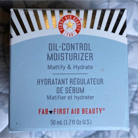 First Aid Beauty Ultra Repair Oil-Control Moisturizer 1.7 fl. oz., NIB - Picture 3 of 5